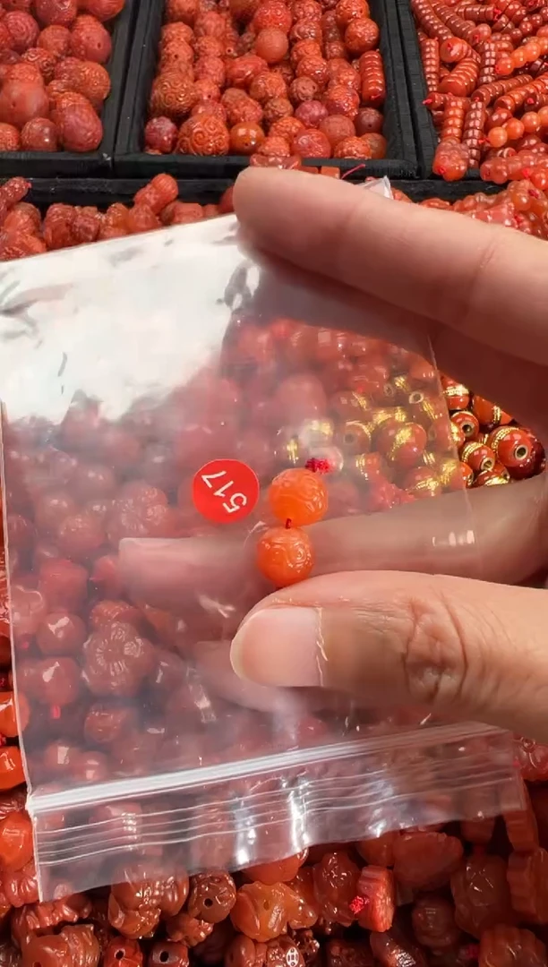 【闪购商品】南红玛瑙颈饰合金2