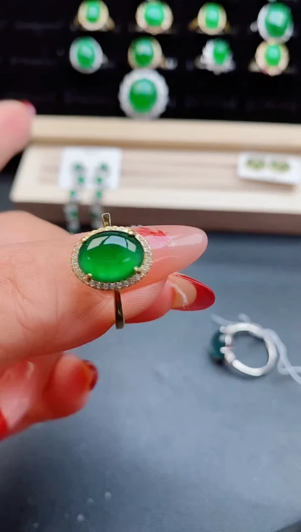 【闪购商品】翡翠戒指银S925镶嵌32321321