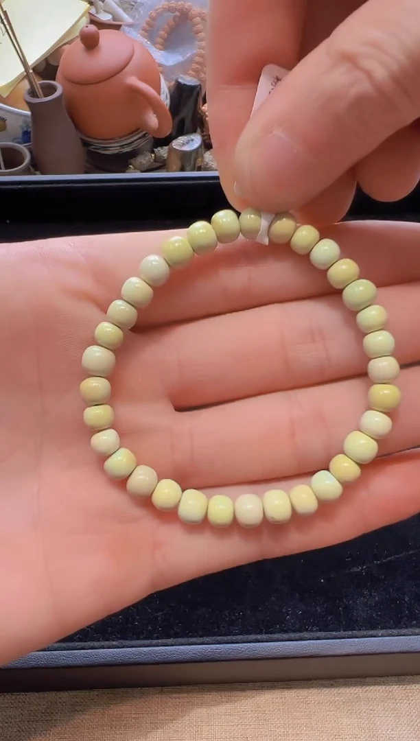 288一物一拍0.62老型单圈手串8.85克