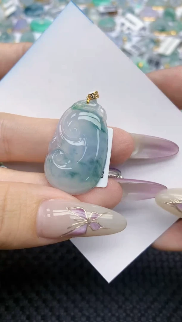 翡翠挂件18K金镶嵌358   天然翡翠A货