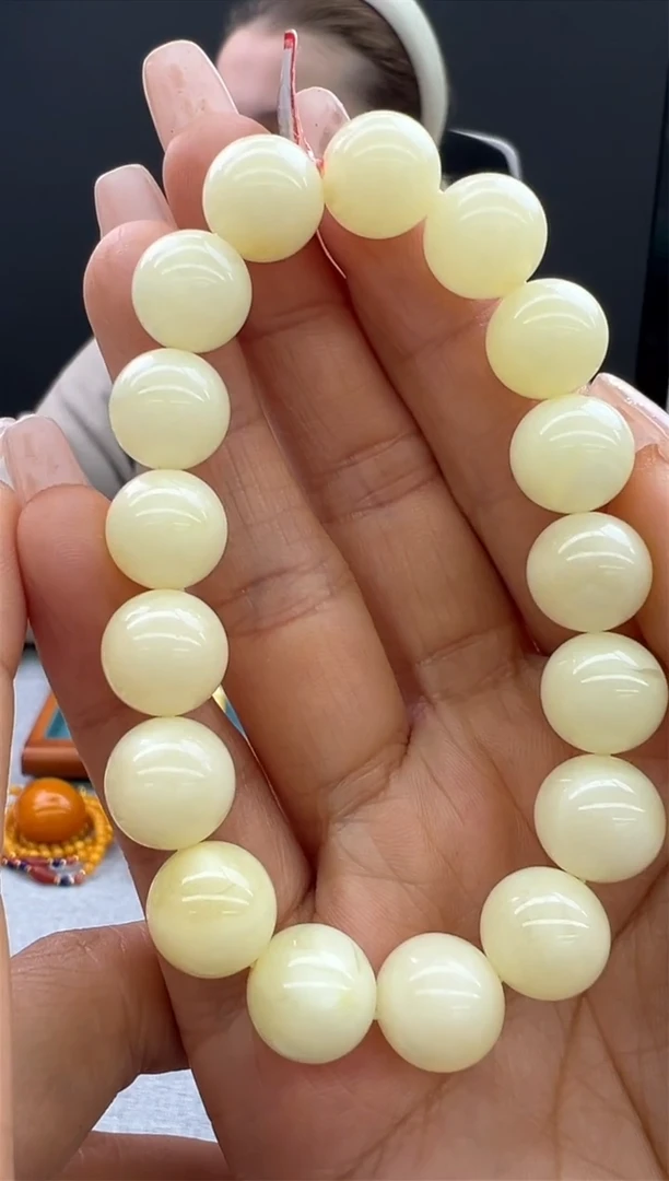 【闪购商品】琥珀手链未镶嵌353秒拍号