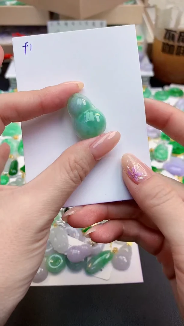 颈饰未镶嵌翡翠天然缅甸A货翡翠