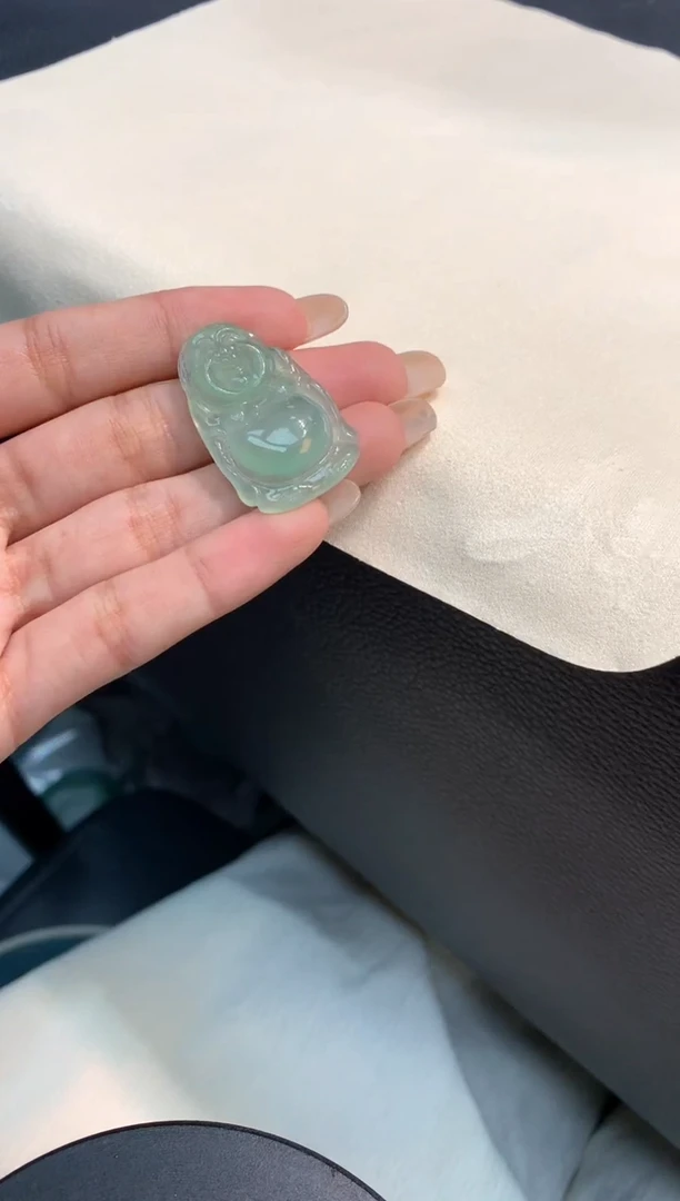 颈饰未镶嵌翡翠1