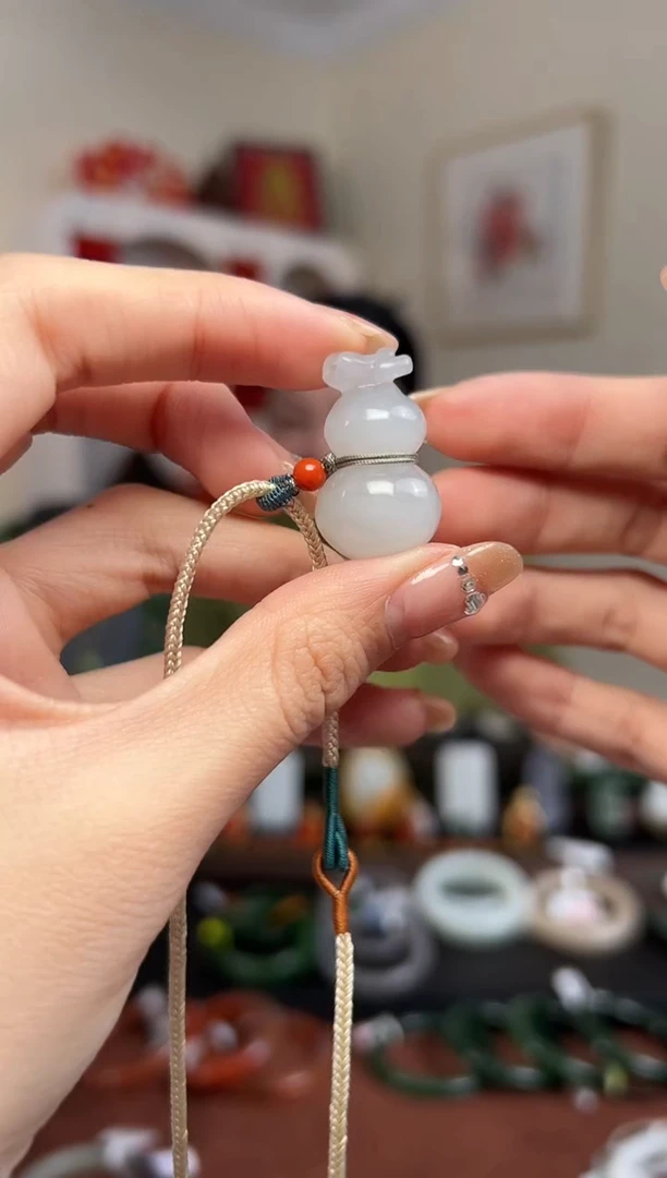 【闪购商品】和田玉颈饰未镶嵌D3- 葫芦