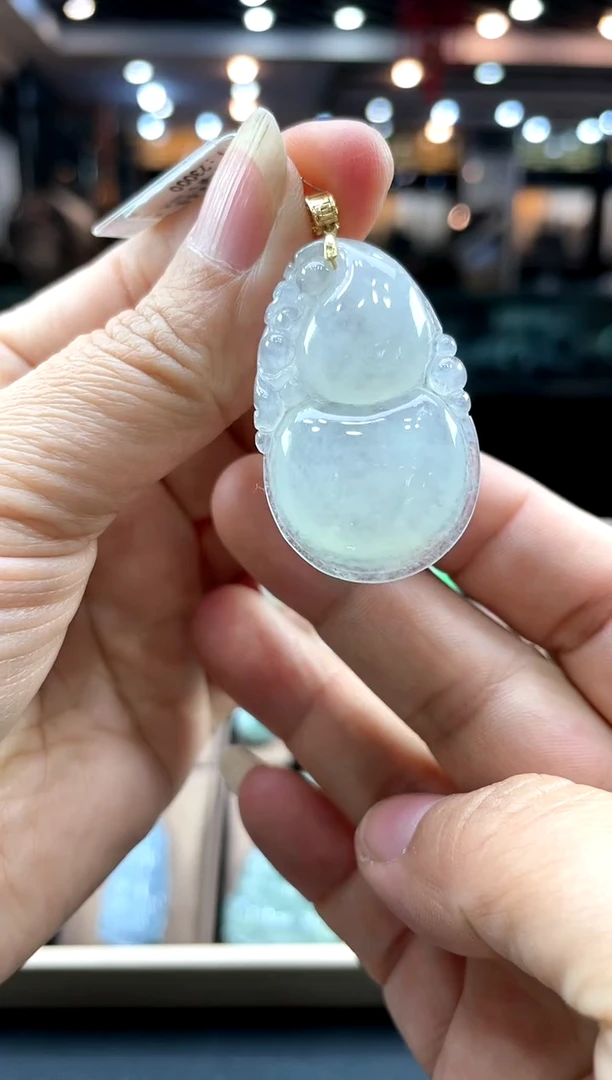 【闪购商品】翡翠颈饰18K金镶嵌葫芦