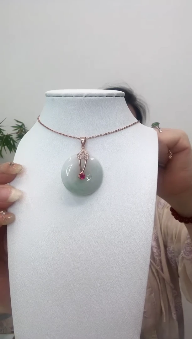 翡翠未镶嵌颈饰平安扣赠合金链-微瑕