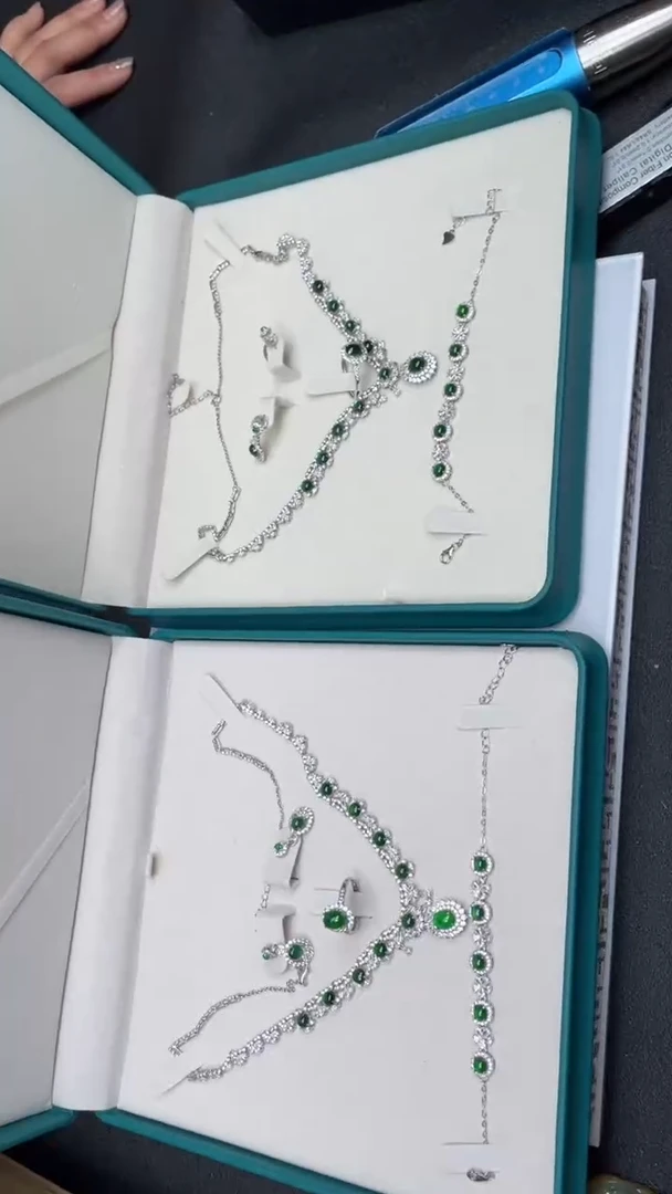 【闪购商品】翡翠套链未镶嵌多样性发货 （只发一套）x64