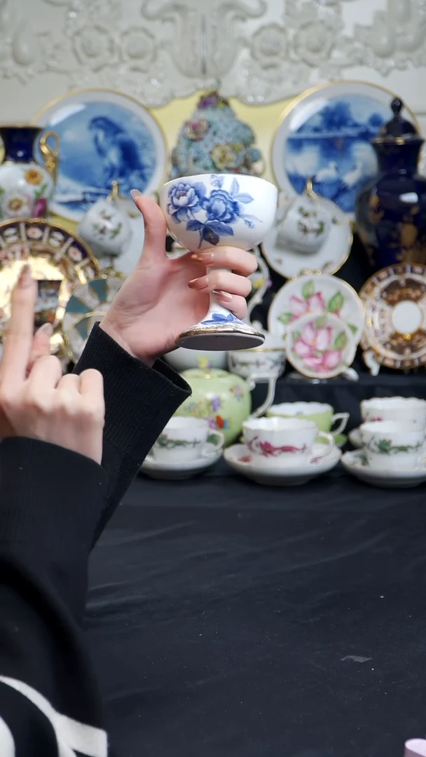 骨瓷婷婷中古器物如图所示116