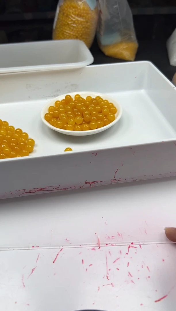 未镶嵌颈饰玛瑙/玉髓w94冰鸡油黄10mm*20颗