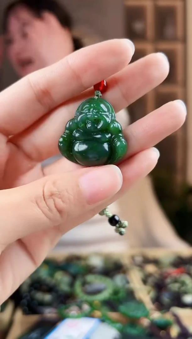 颈饰未镶嵌和田玉拍一发一，多样性发货