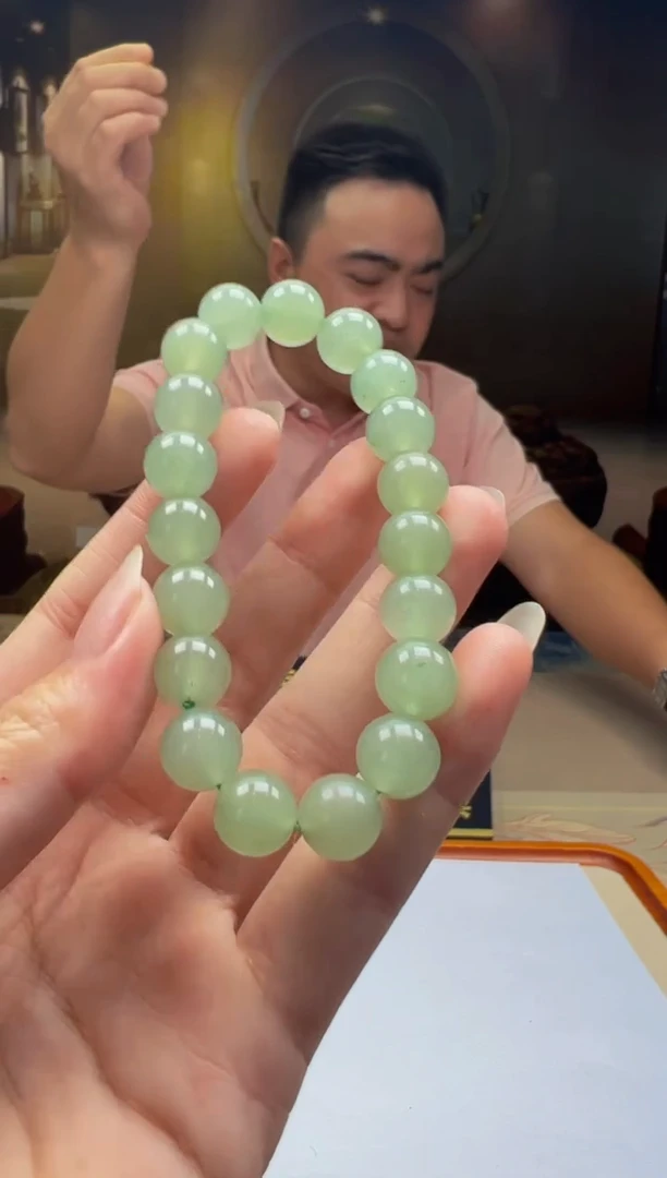 翡翠未镶嵌颈饰SY2025-7-11-18