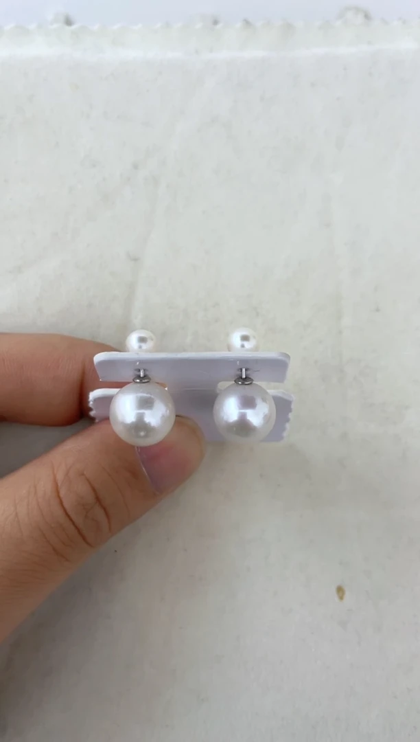 【闪购商品】淡水珍珠耳饰银S925镶嵌耳钉