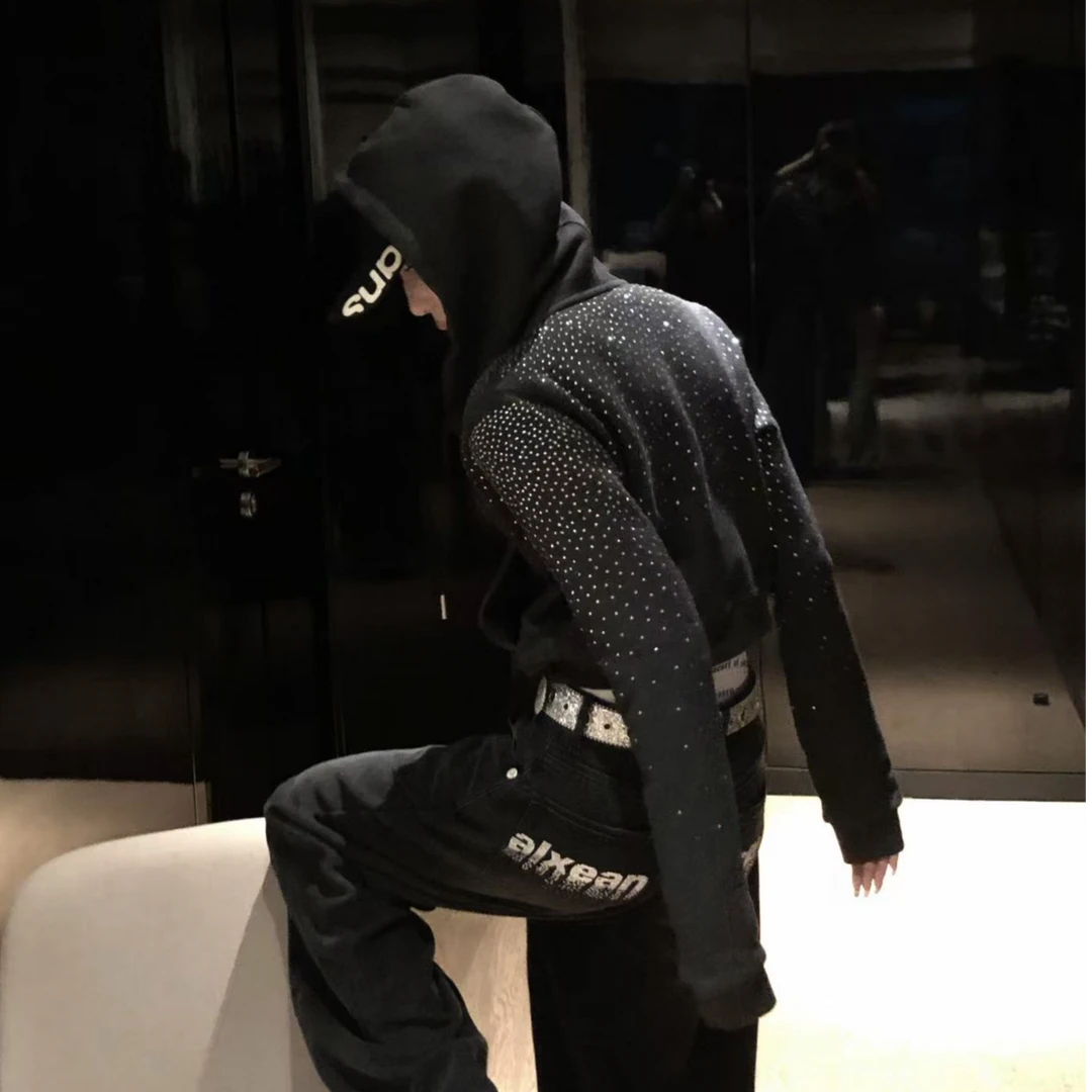 婉君Y【买手店烫钻卫衣】秋季慵懒风百搭连帽卫衣外套LWJ25D4C3295