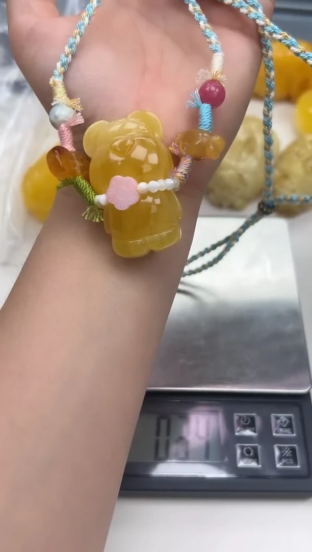 裸石琥珀未镶嵌琥珀蜜蜡吊坠