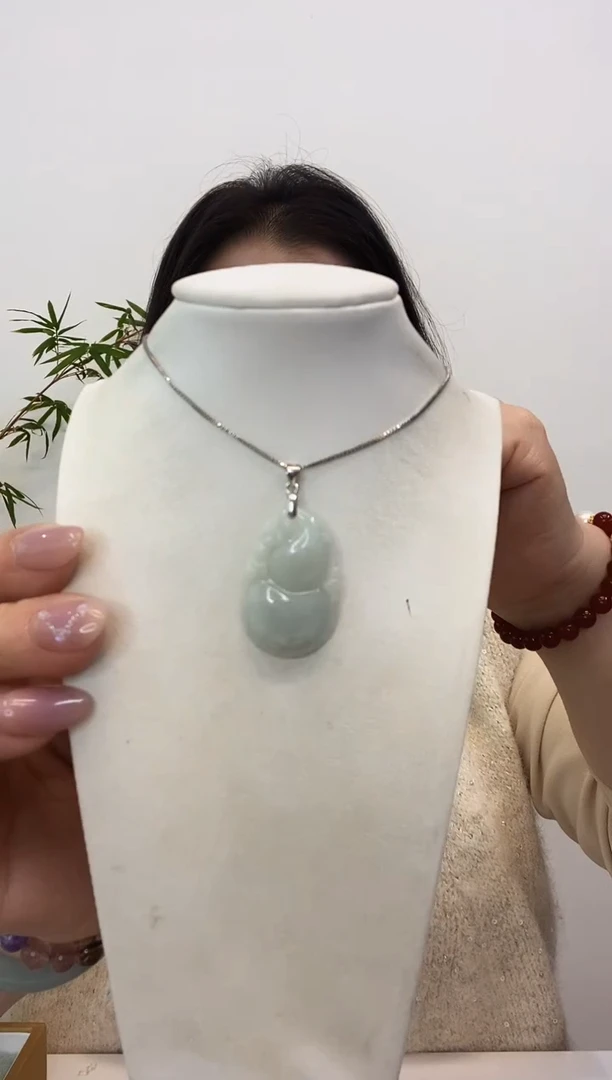 【闪购商品】翡翠颈饰银S925镶嵌葫芦赠合金链