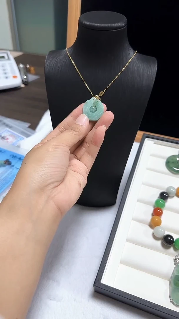 翡翠未镶嵌项链缅甸翡翠