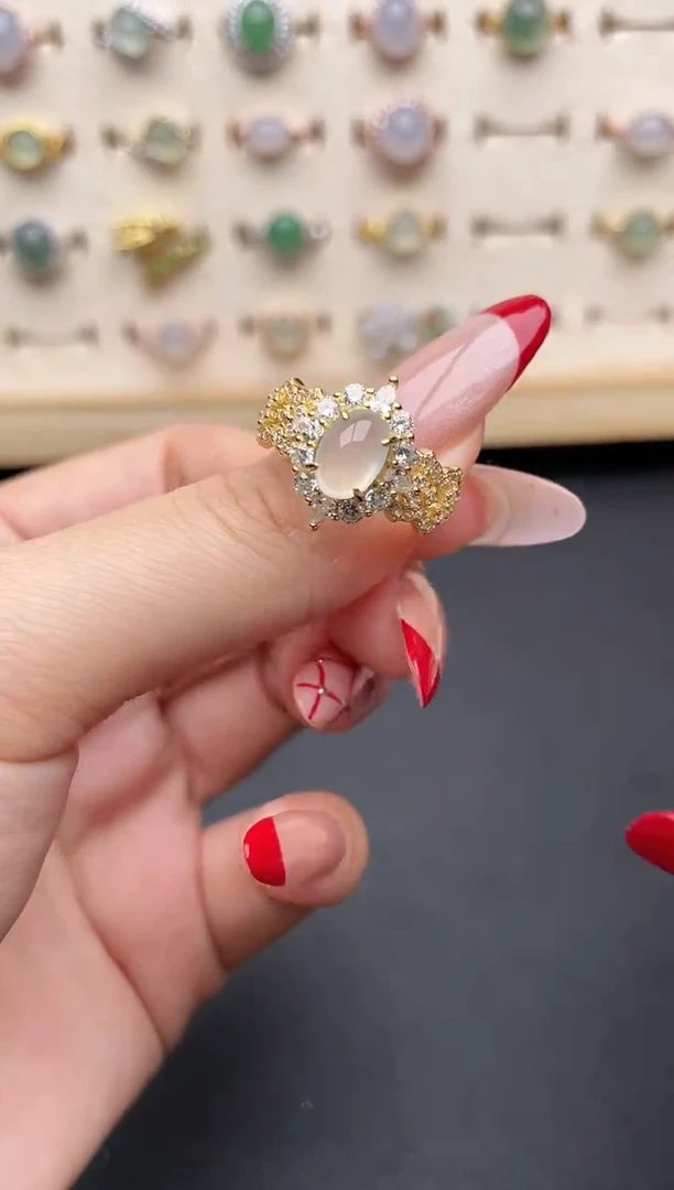 【闪购商品】翡翠戒指银S925镶嵌一物一证一礼盒