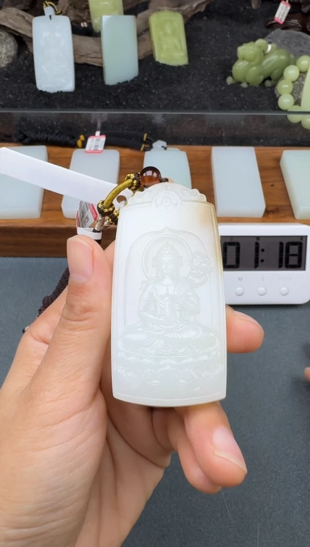 颈饰未镶嵌和田玉2