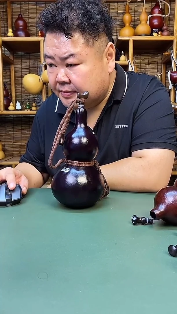 葫芦一**草802大漆酒葫芦详询客服