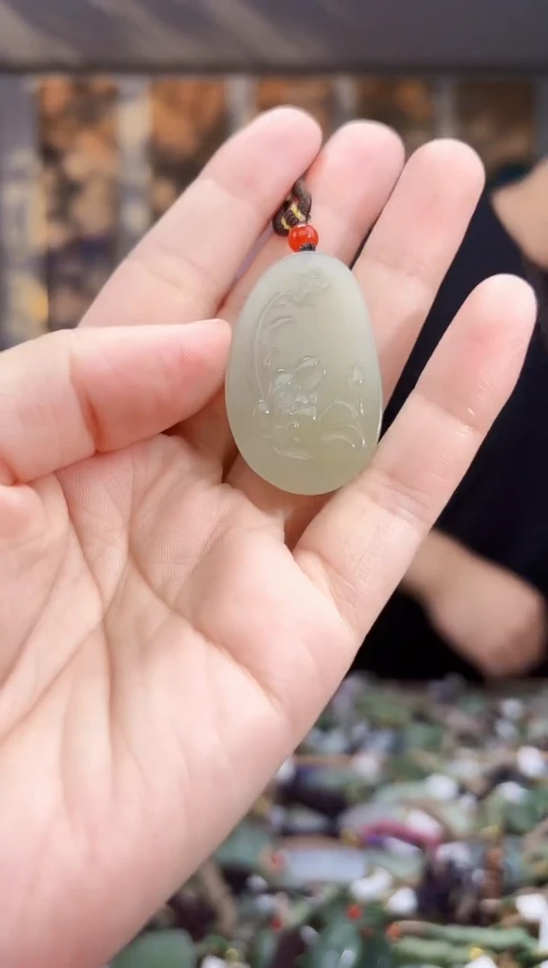 未镶嵌和田玉挂件拍一发一