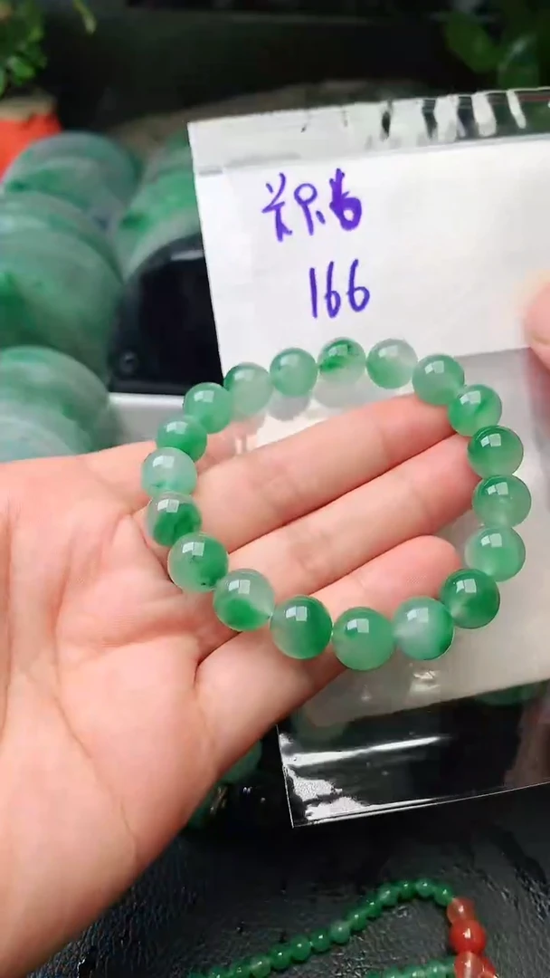 定制石英质玉（非洲翠）手串9.6mm