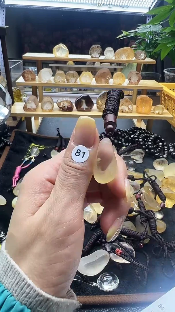 未镶嵌珠宝半成品水晶81