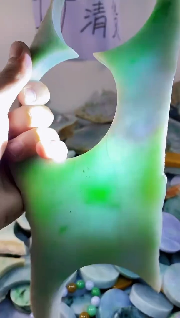 翡翠裸石纯天然A货翡翠104