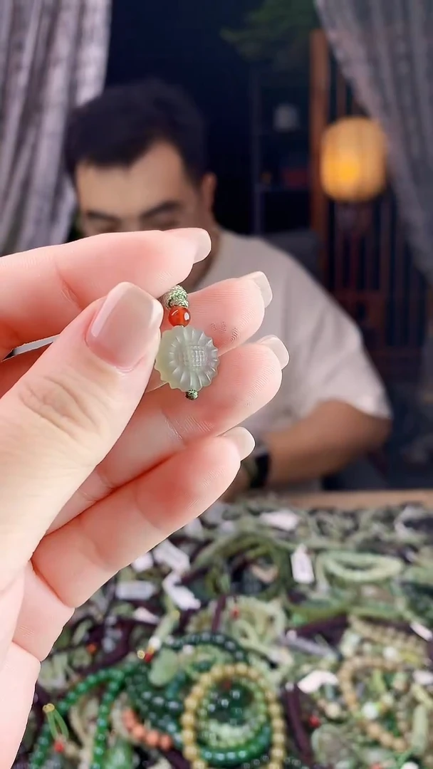 和田玉未镶嵌挂件多样性发货拍一发一