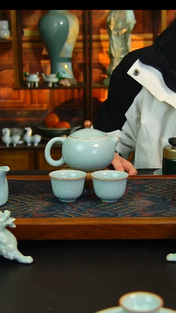 瓷片冰花釉西施壶，一级品