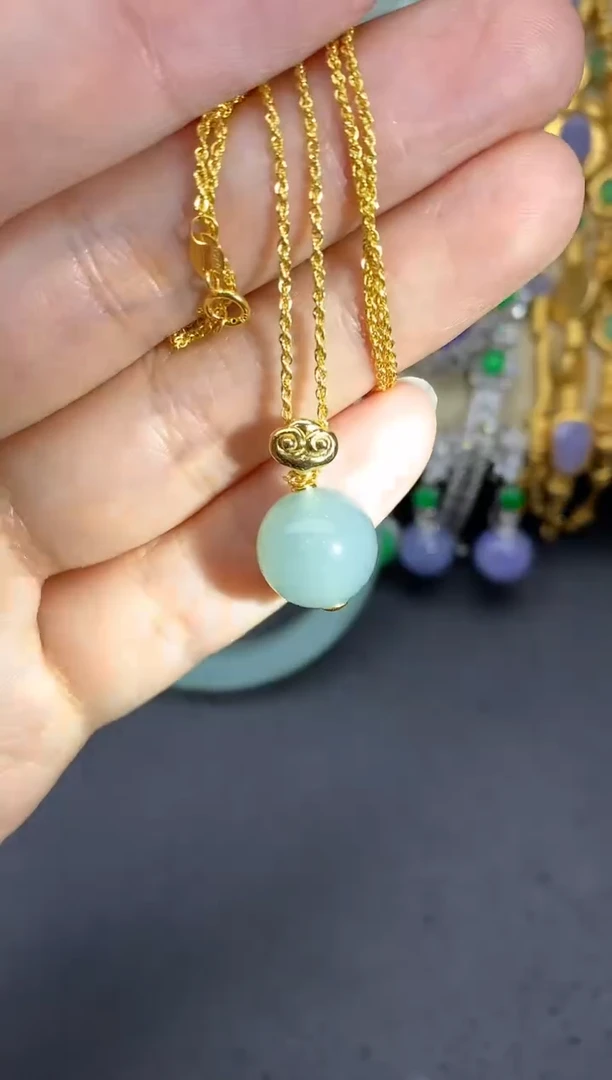 翡翠18K金镶嵌颈饰310中国好珍宝