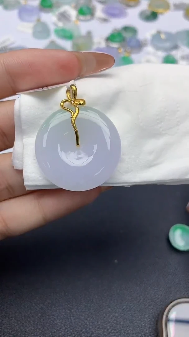 颈饰18K金镶嵌翡翠天然缅甸a货翡翠百元以上9元证书费自理