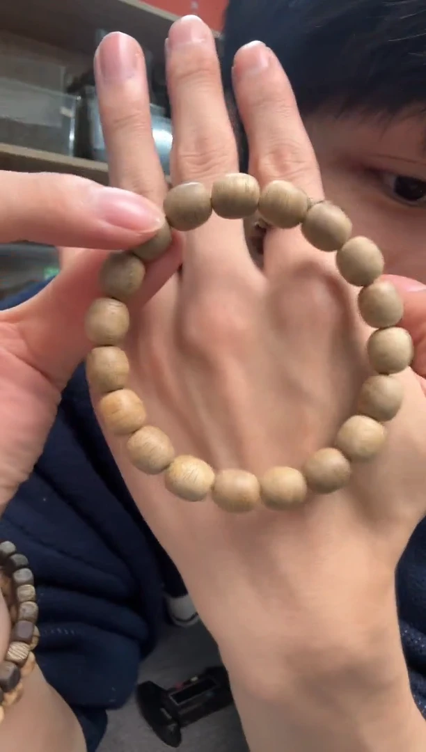 沉香手串1.0柬埔寨枣珠单圈 多样性发其一