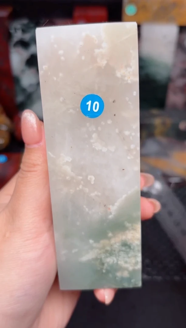 玉 桂林鸡血创意摆件装饰 编号：10