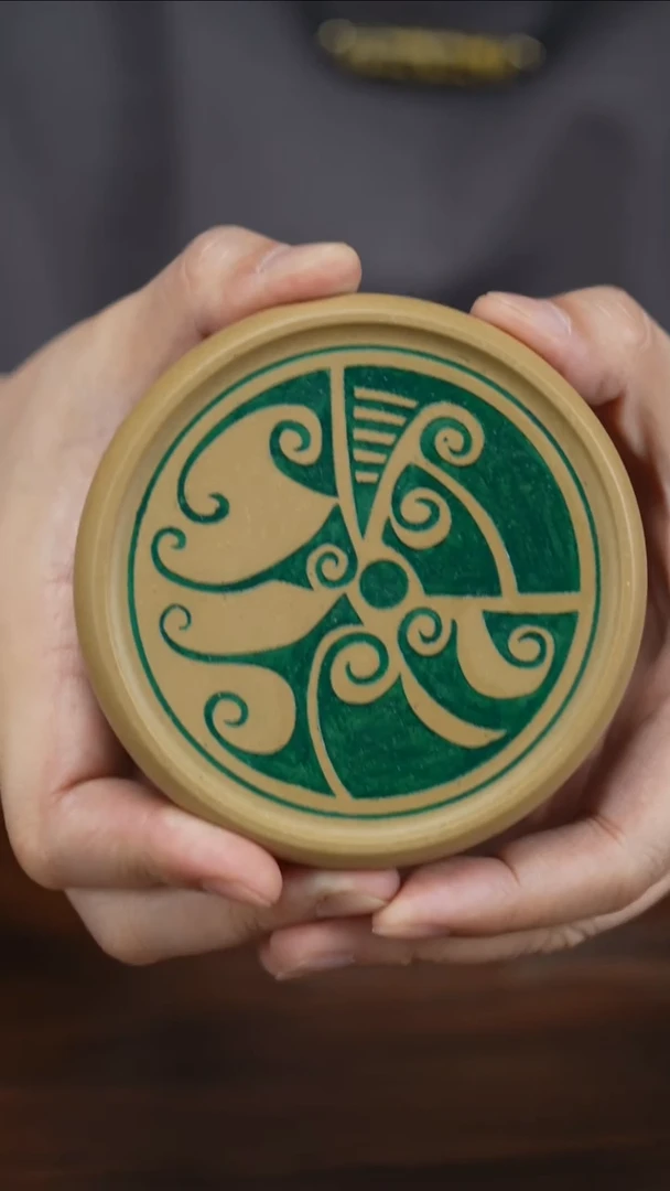 虎哥福利 联名盖置 黄金段泥