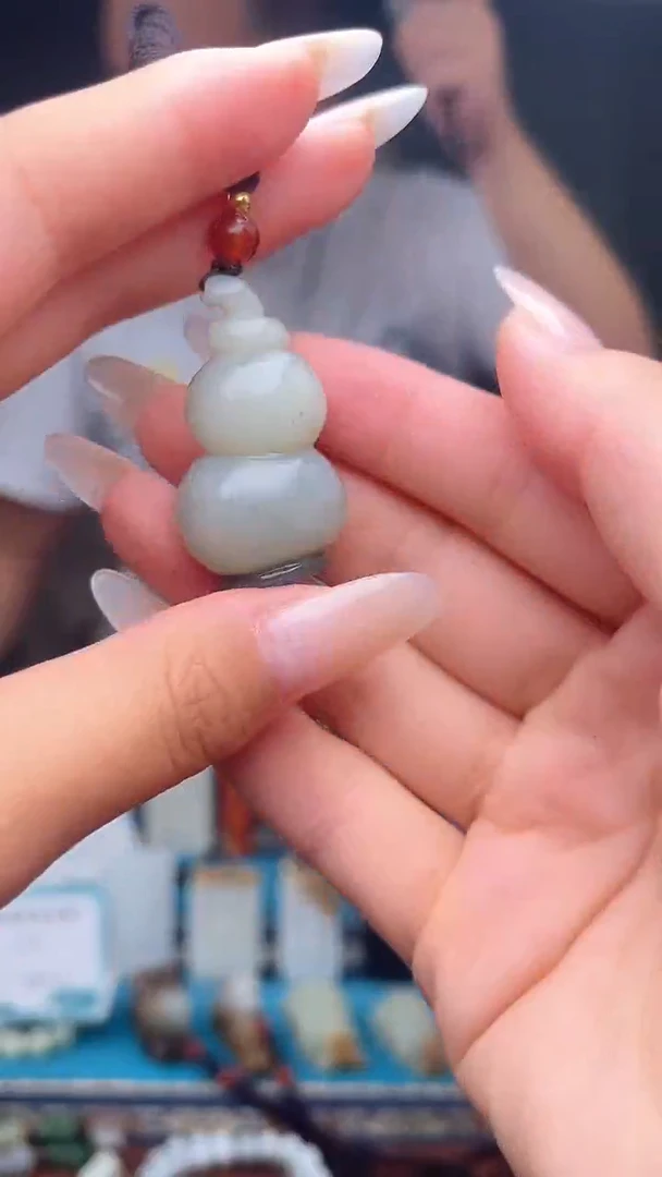 未镶嵌和田玉挂件1