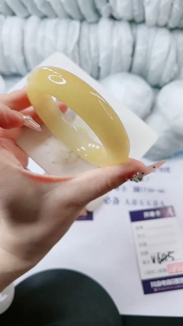 【闪购商品】石英质玉手镯未镶嵌多样性发货V645