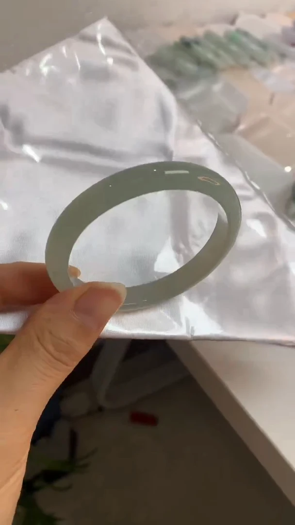 未镶嵌手镯翡翠53.8冰贵妃