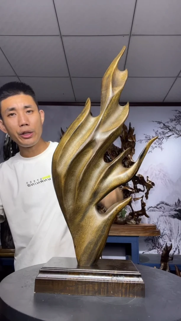 金丝楠木雕款绽***丽金丝楠木工艺品摆件
