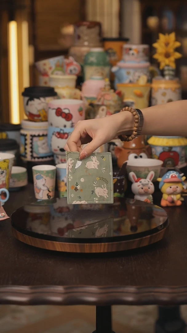 景德镇釉下彩绘设计师款式陶瓷