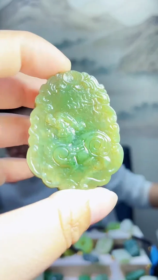 颈饰未镶嵌和田玉1