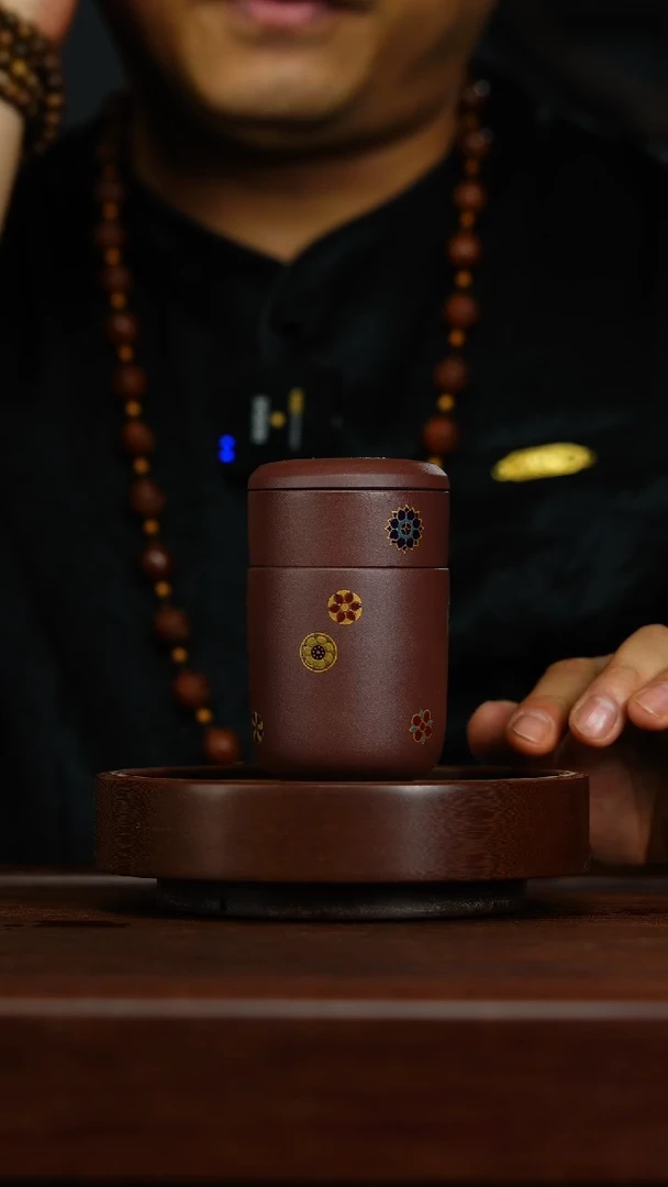 茶壶紫砂N20  珐琅彩 陆行套装杯子{}