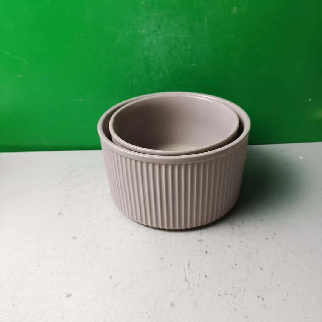 m2650 碗2个（小碗口径11高7，大碗口径15高8）陶瓷餐具 D1