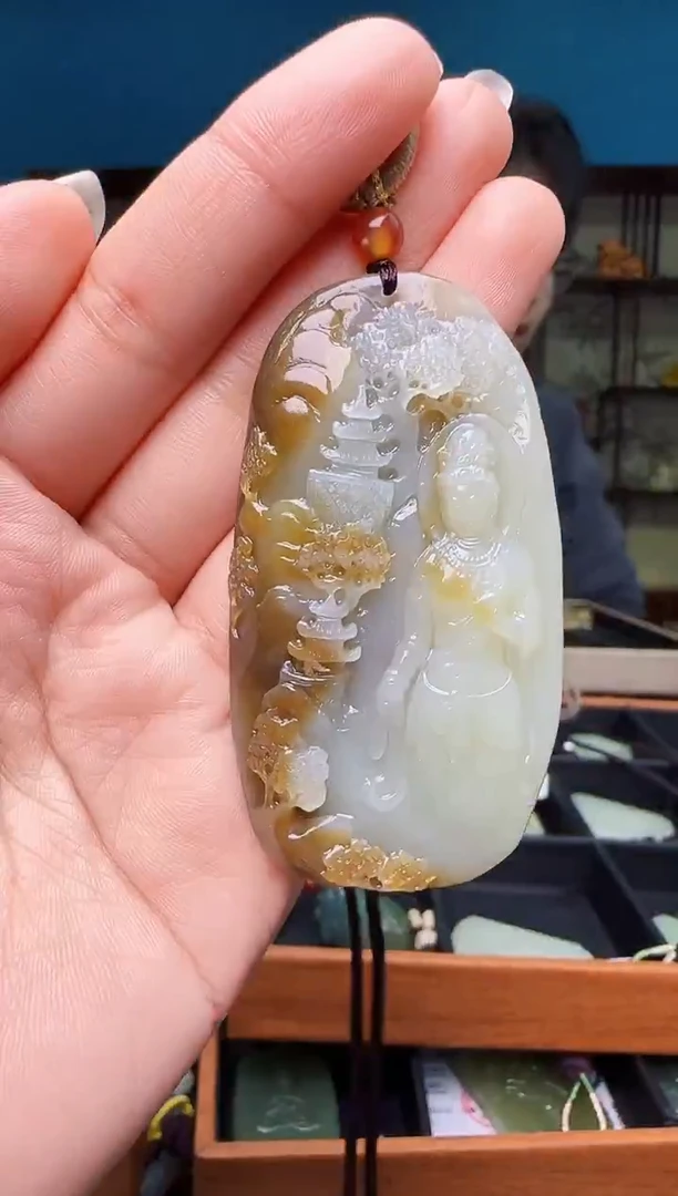 颈饰未镶嵌和田玉1