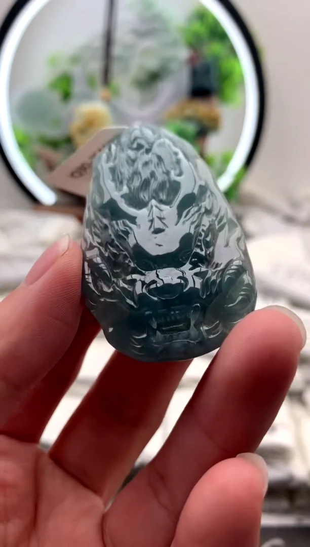 【闪购商品】翡翠颈饰未镶嵌龙牌【品质一般能接受再拍】