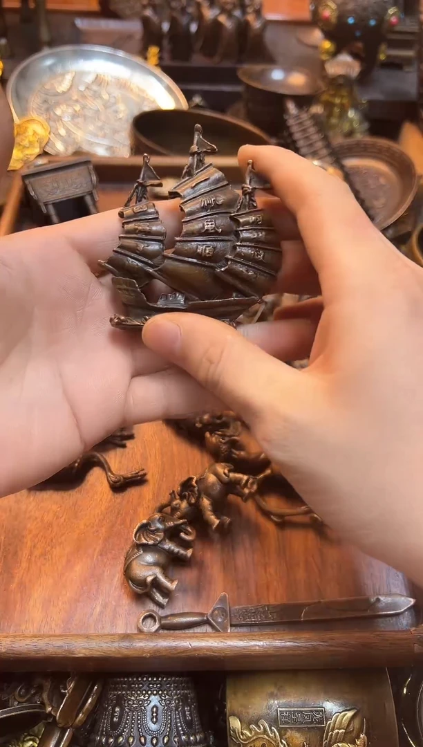 1案台摆件 物品摆件