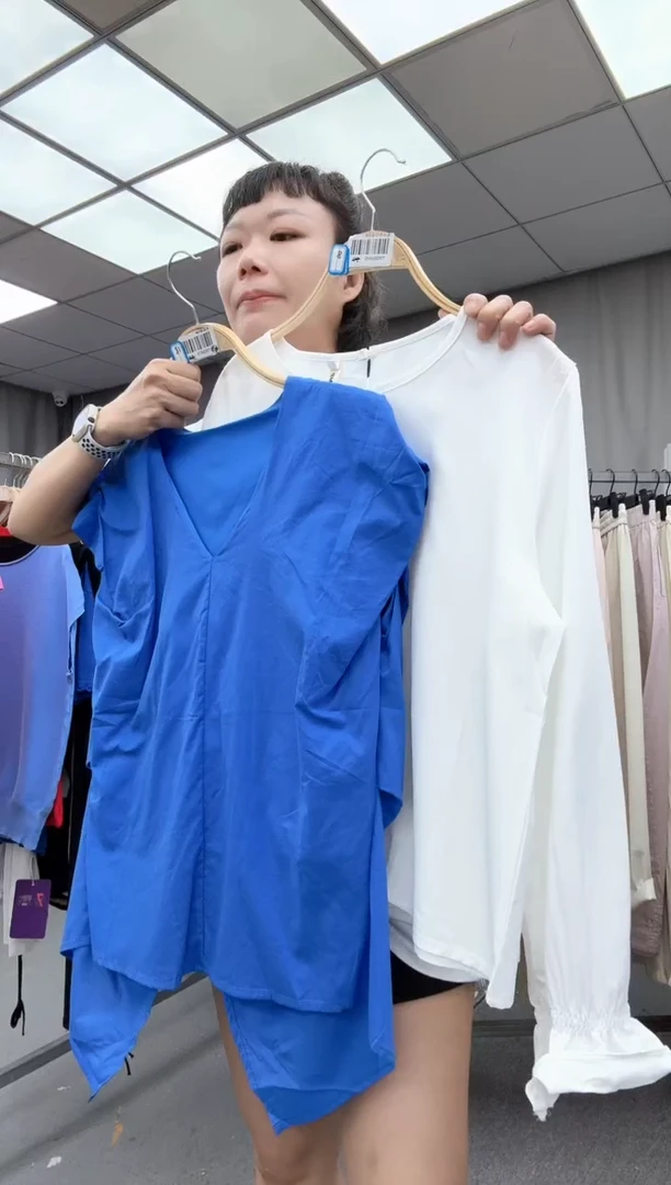 大哥家漂亮衣服漂亮颜色