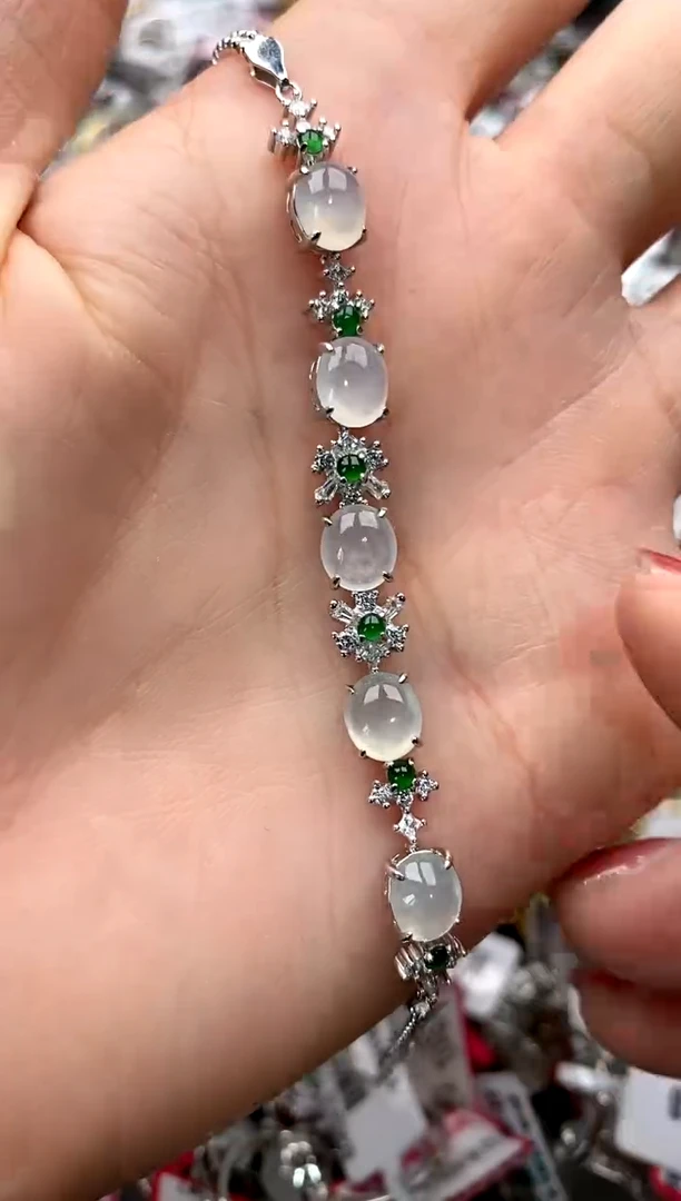 【闪购商品】翡翠戒指银S925镶嵌555555    9