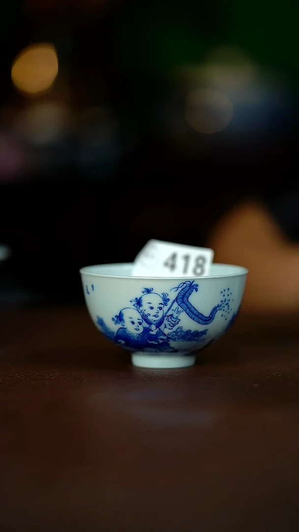 微暇..............