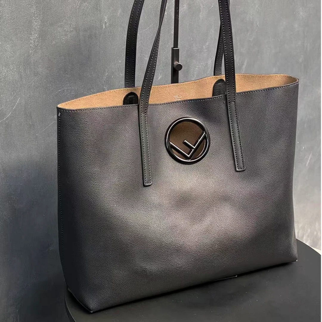 95新 FENDI/芬迪 安安/箱包/TYP882601010025