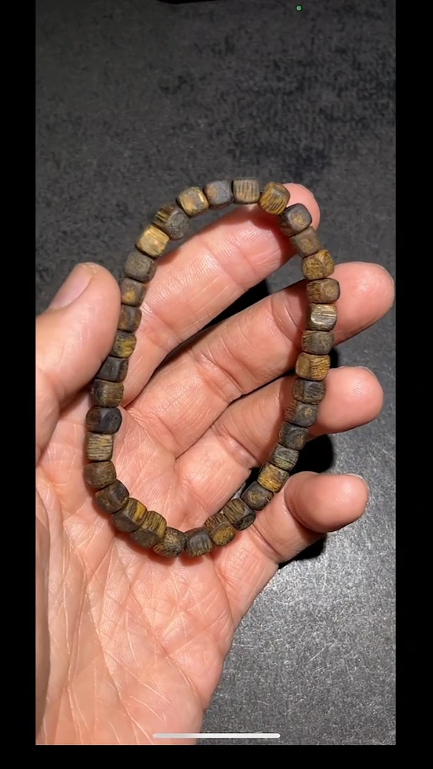 手串沉香pz624-18约6.5mm约4.1g多样性发货发其一